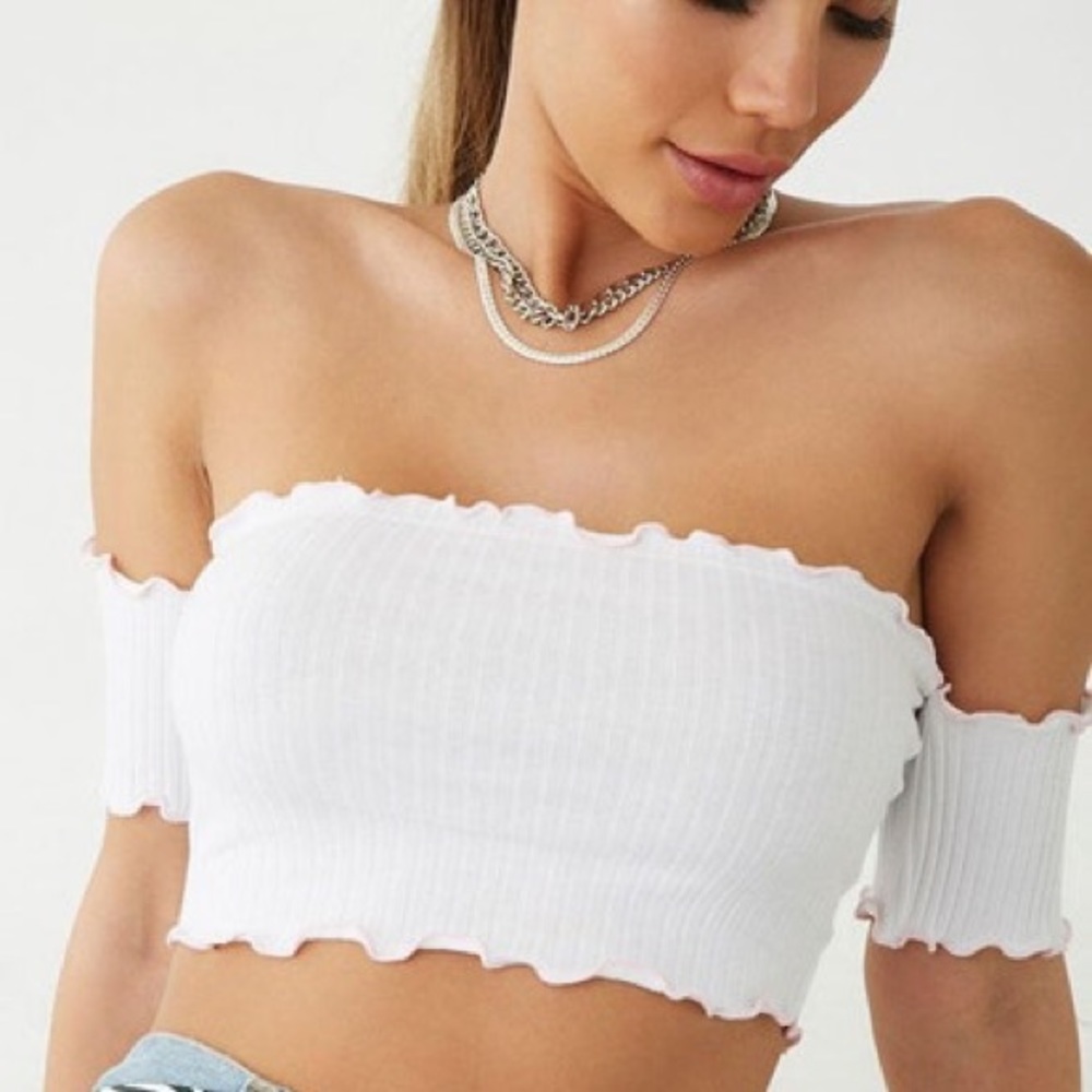 Forever 21 Ribbed Lettuce-Edge Top White & Pink M